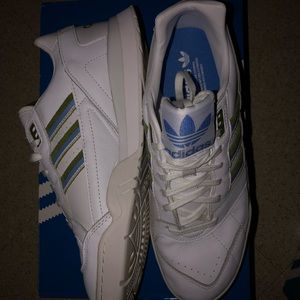 Adidas A.R. Trainer shoes